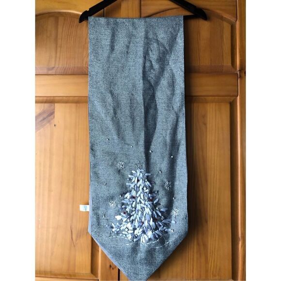 Christmas Table Runner 13”x73” Silver - Picture 3 of 8